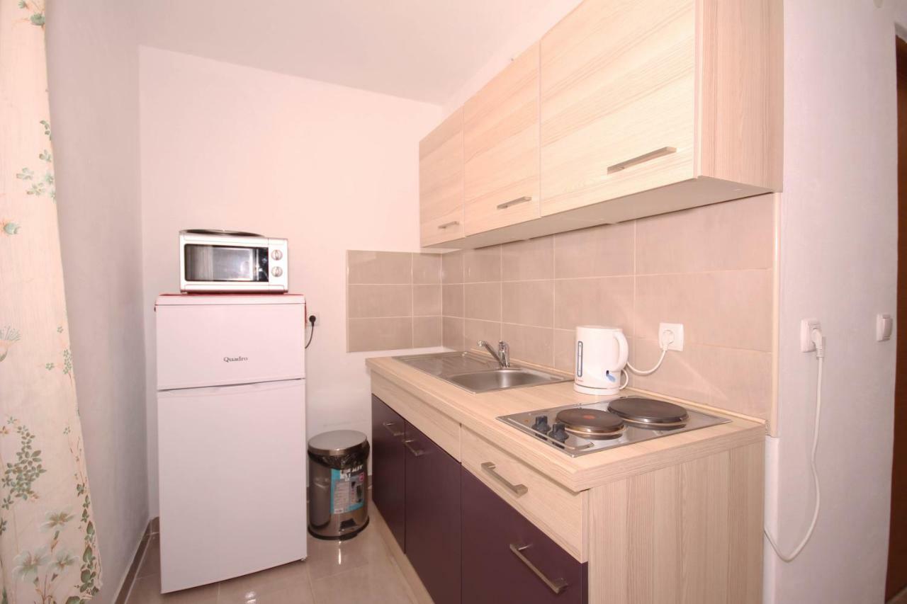 Apartmani Bradaric Pula Exterior foto
